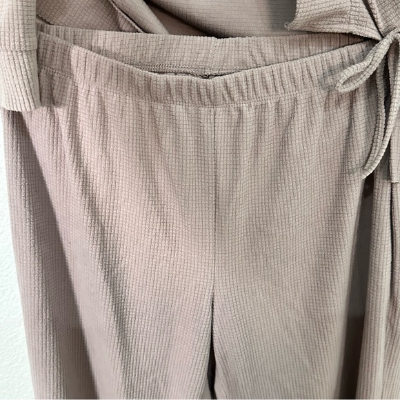 BearPaw Waffle Tie Pajama Set - Picture 5 of 7